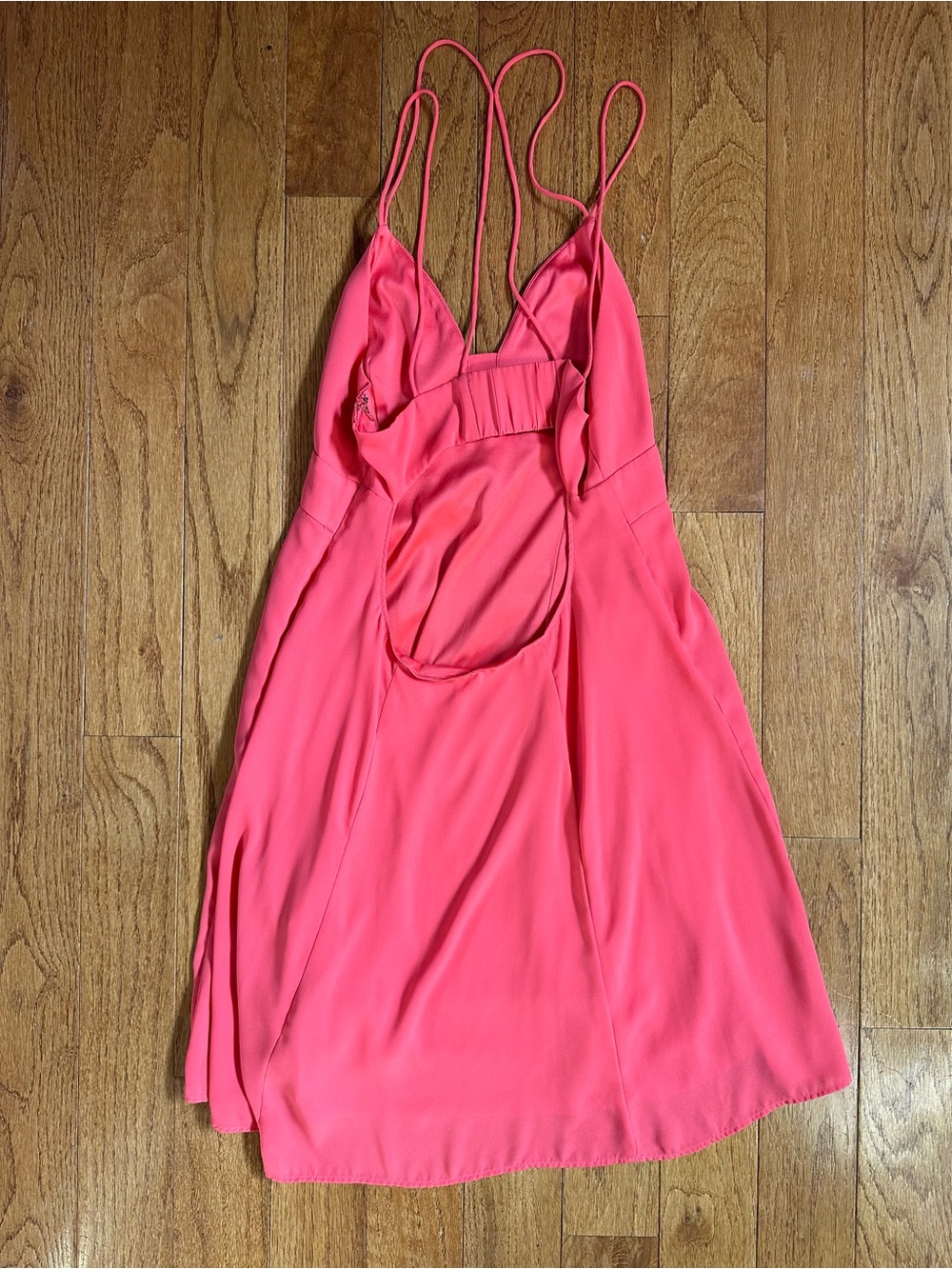 Express Dress - Picture 4 of 5